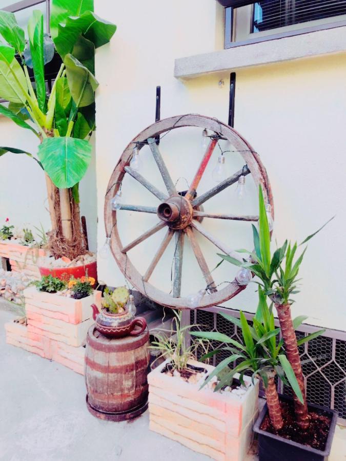 Varnainnholiday Sea Breeze Luaran gambar